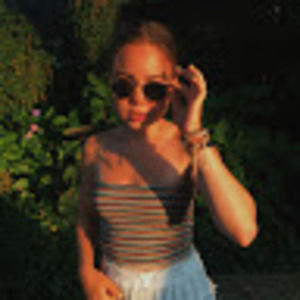 Meet your Posher, Helen